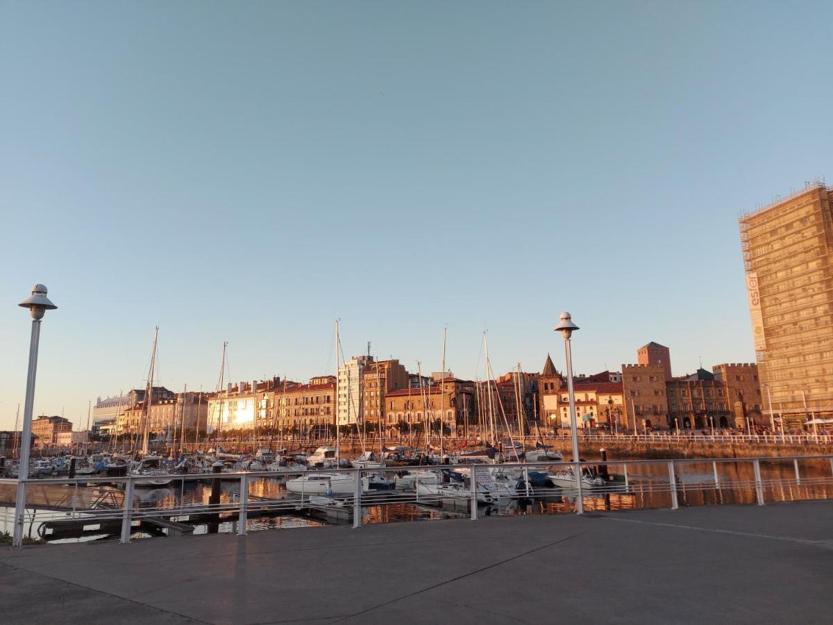 La Galeria de San Lorenzo Gijón Esterno foto